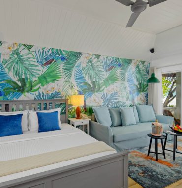 Lagoon Beach Villa