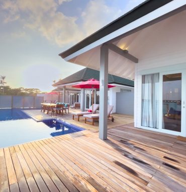 Three Bedroom Lagoon Villa with Pool and Slide
